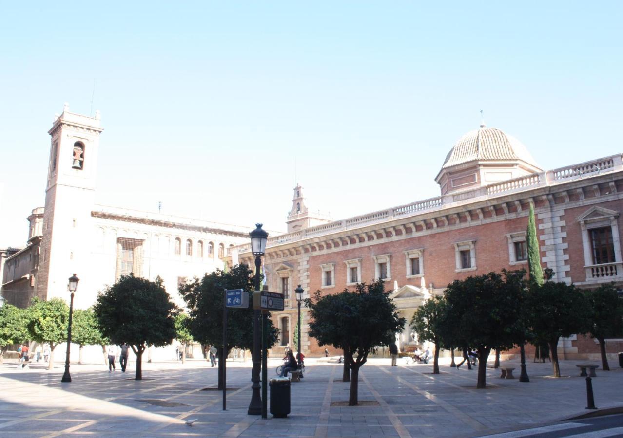 Casa Del Patriarca Hotel Valencia Bagian luar foto